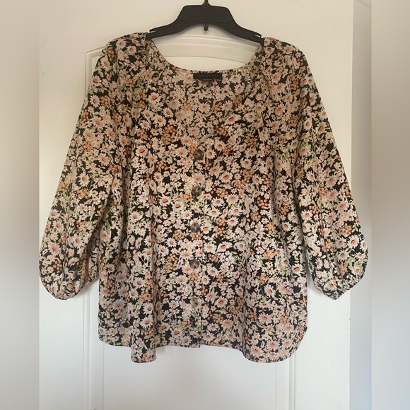 Sanctuary Tops - Sanctuary, black, orange, and mint, green floral blouse size 1X